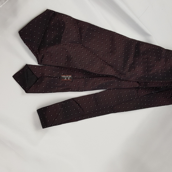 J. Z. RICHARDS Black Hamdmade Executive Silk Tie - Picture 4 of 7